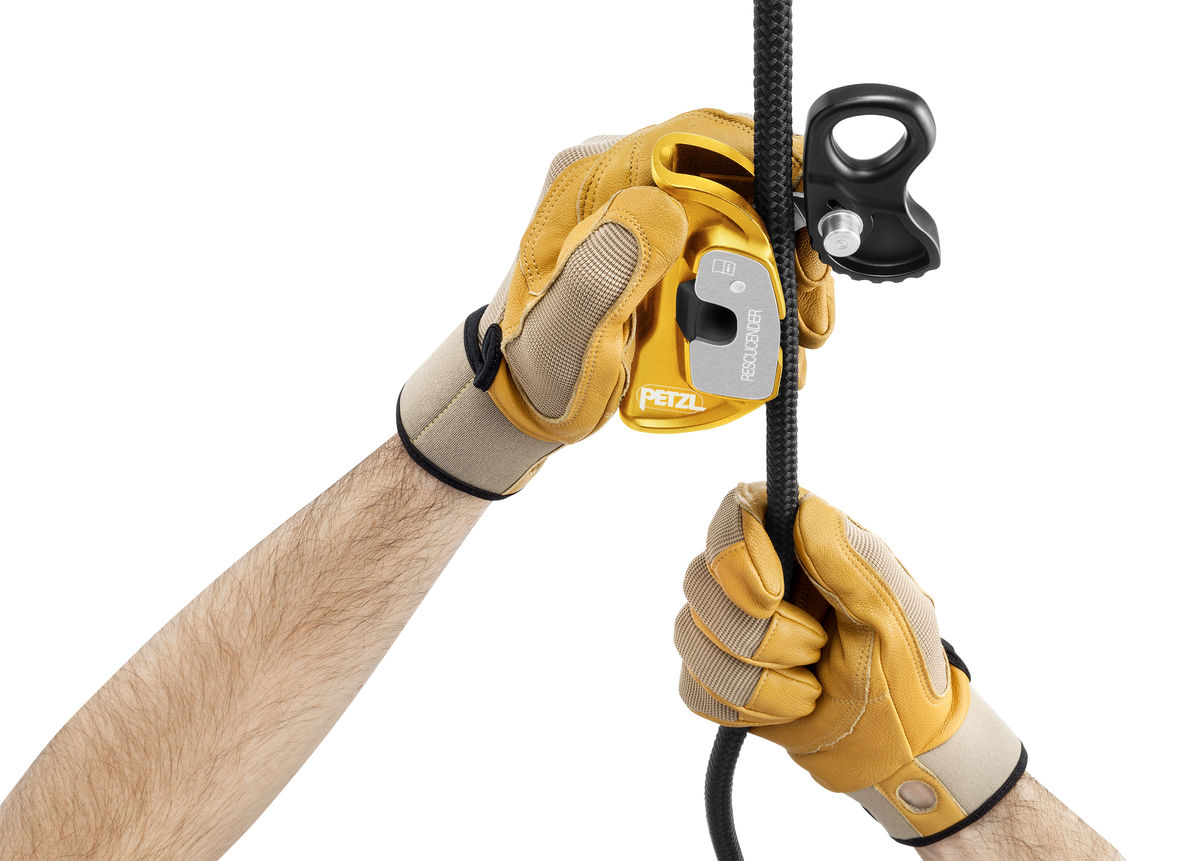 Petzl RESCUCENDER Openable Cam-Loaded Rope Clamp from Columbia Safety